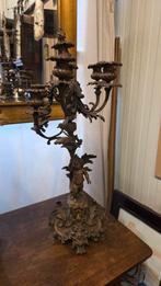 2 antieke grote massief bronzen putty kandelaren, Ophalen