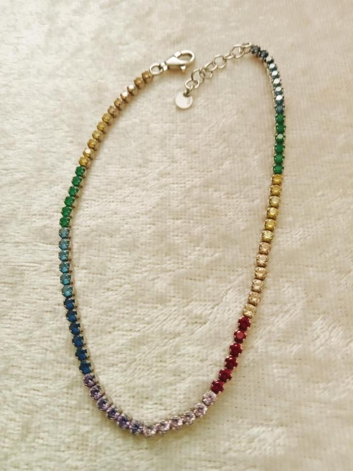 Mooie Fijne Zilveren Armband verschillende kleuren steentjes, Sieraden, Tassen en Uiterlijk, Antieke sieraden, Armband, Zilver