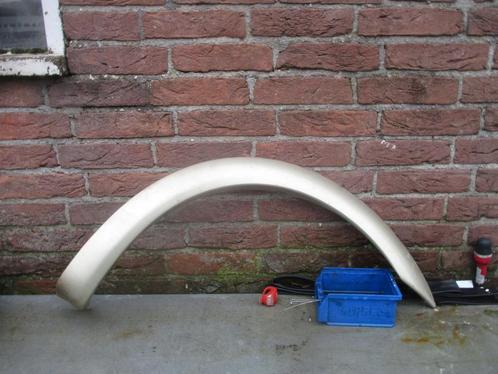 Toyota yaris verso rechts spatbord rand, Auto-onderdelen, Carrosserie en Plaatwerk, Spatbord, Toyota, Gebruikt, Ophalen of Verzenden