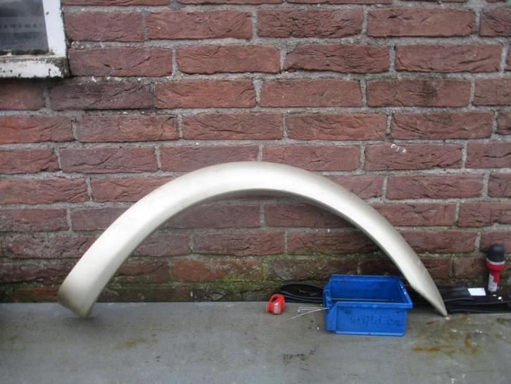 Toyota yaris verso rechts spatbord rand, Auto-onderdelen, Carrosserie en Plaatwerk, Spatbord, Toyota, Gebruikt, Ophalen of Verzenden