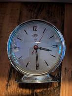 Oude wekker, Ophalen