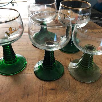 Vintage Mooie Retro Moezel Wijnglazen beschikbaar voor biedingen