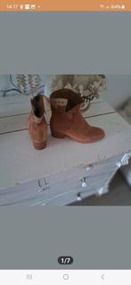 Ibiza laarsjes cognac maat 39, Kleding | Dames, Schoenen, Ophalen of Verzenden, Zo goed als nieuw, Bruin