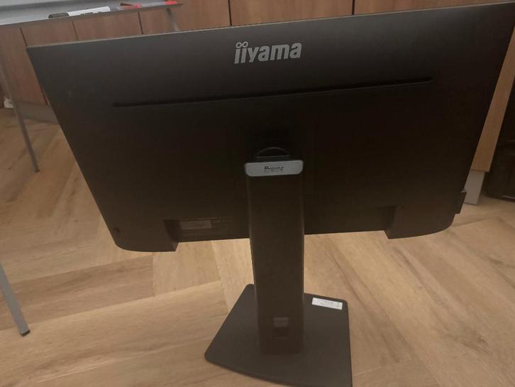 Iiyama monitor 27 inch 4k, Computers en Software, Monitoren, Zo goed als nieuw, 60 Hz of minder, DisplayPort, HDMI, USB-C, Ingebouwde speakers