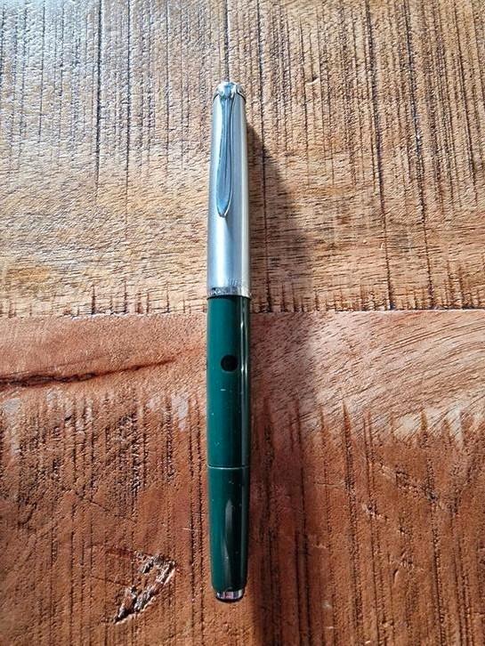 Pelikan P1 Silvexa vintage 14K, Verzamelen, Pennenverzamelingen, Gebruikt, Balpen, Overige merken, Ophalen of Verzenden