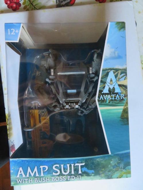AVATAR - AMP SUIT WITH BUSH BOSS FD-11  (  30 CM ), Kinderen en Baby's, Speelgoed | Actiefiguren, Nieuw, Ophalen of Verzenden