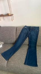 Prachtig zittende spijkerbroek maat 36/38 flair appels, Ophalen of Verzenden, Zo goed als nieuw, Blauw, W30 - W32 (confectie 38/40)