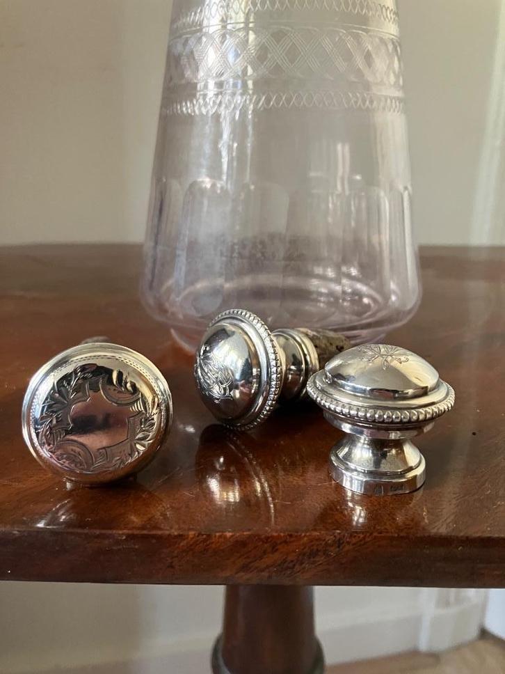 Drie antiek Frans zilveren flessendoppen / kurken, Antiek en Kunst, Antiek | Goud en Zilver, Zilver, Ophalen of Verzenden