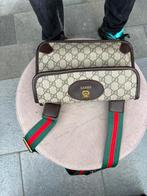 Gucci schouder tas, Ophalen of Verzenden, Zo goed als nieuw, Zwart