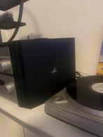 PS4 Pro Jailbreak + 2 Controllers - Gratis Games!, Spelcomputers en Games, Spelcomputers | Sony PlayStation 4, Met 2 controllers