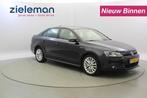 Volkswagen JETTA 1.4 TSI Hybride Highline - Navi, Clima, Cru, Auto's, Volkswagen, 4 cilinders, Zwart, Origineel Nederlands, Hybride Elektrisch/Benzine