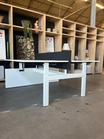 Ahrend duo-bureau slinger /stopcontact, 100 stuks - afbeelding 4