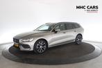 Volvo V60 2.0 B3 Momentum Advantage (bj 2021, automaat), Auto's, Stof, Origineel Nederlands, 165 pk, 750 kg