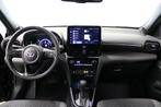 Toyota Yaris Cross 1.5 Hybrid 115 First Edition (bj 2025), Stof, Gebruikt, 1165 kg, Zwart