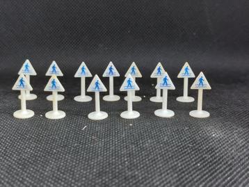 set van 4 voetgangers oversteekborden (13499) beschikbaar voor biedingen