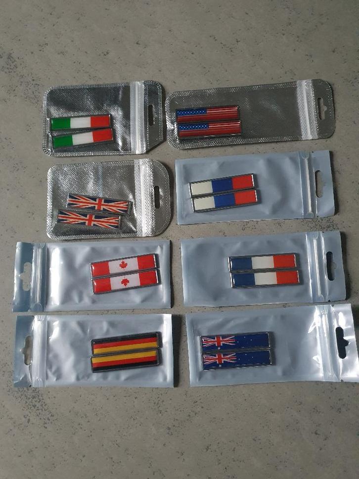 2x Chromen 3D metalen diverse landen vlag flag sticker auto, Auto diversen, Autostickers, Ophalen of Verzenden