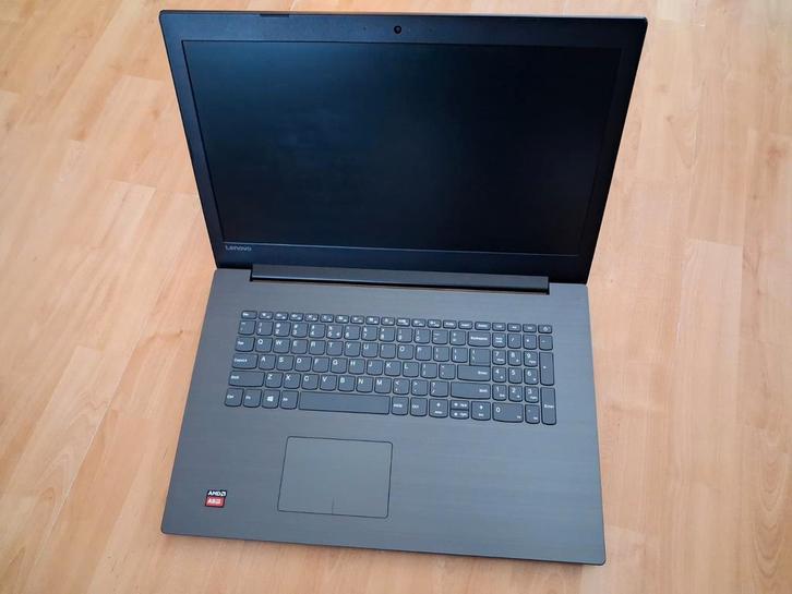 Lenovo ideapad 17 inch laptop, Computers en Software, Windows Laptops, Zo goed als nieuw, 17 inch of meer, SSD, 2 tot 3 Ghz, Ophalen of Verzenden