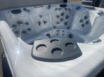 MasterSpas TS 8.2 grote Amerikaanse Jacuzzi jong gebruikt, Tuin en Terras, Bubbelbaden en Hottubs, Ophalen, Zo goed als nieuw