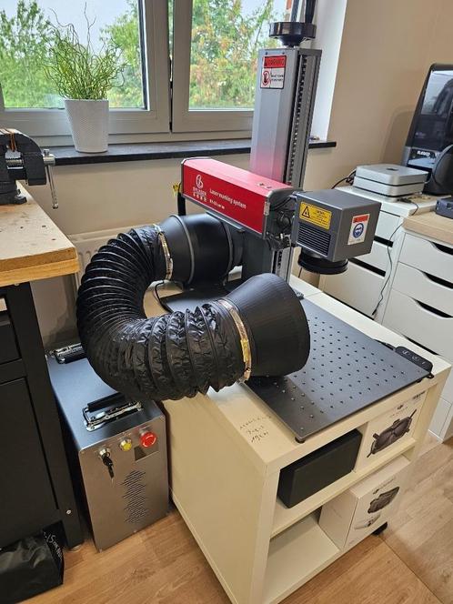 100 Watt MOPA M7 JPT Fiberlaser goudsmid graveren markeren, Hobby en Vrije tijd, Overige Hobby en Vrije tijd, Zo goed als nieuw