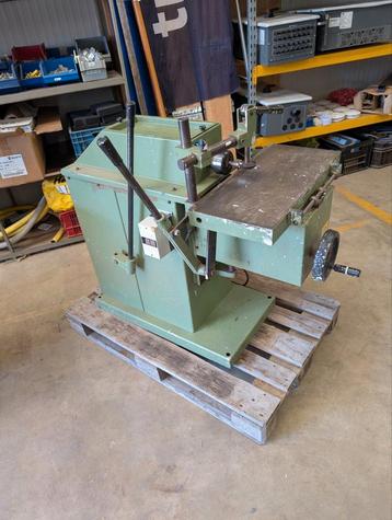 Langgatboor machine  beschikbaar voor biedingen