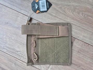 Molle pouch voor notebook en pistool magazijn. Nieuw! beschikbaar voor biedingen