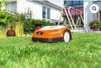Stihl robotmaaier RMI 422, Tuin en Terras, Grasmaaiers, Cirkelmaaier, Ophalen, Gebruikt, Minder dan 30 cm
