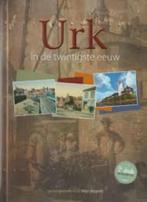 Urk in de twintigste eeuw, 20e eeuw of later, Ophalen of Verzenden, Zo goed als nieuw, Rien Bogerd