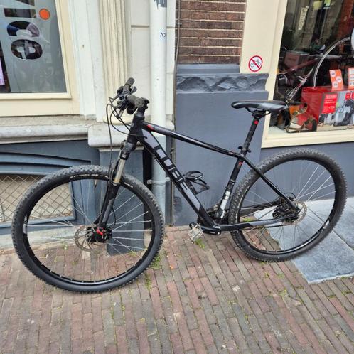 CUBE AIM 29'er Competition Line M/L 24 versnellingen, Fietsen en Brommers, Fietsen | Mountainbikes en ATB, Zo goed als nieuw