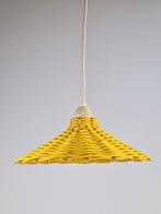 Vintage rotan geel hanglamp scandinavisch ’60 boho Japandi