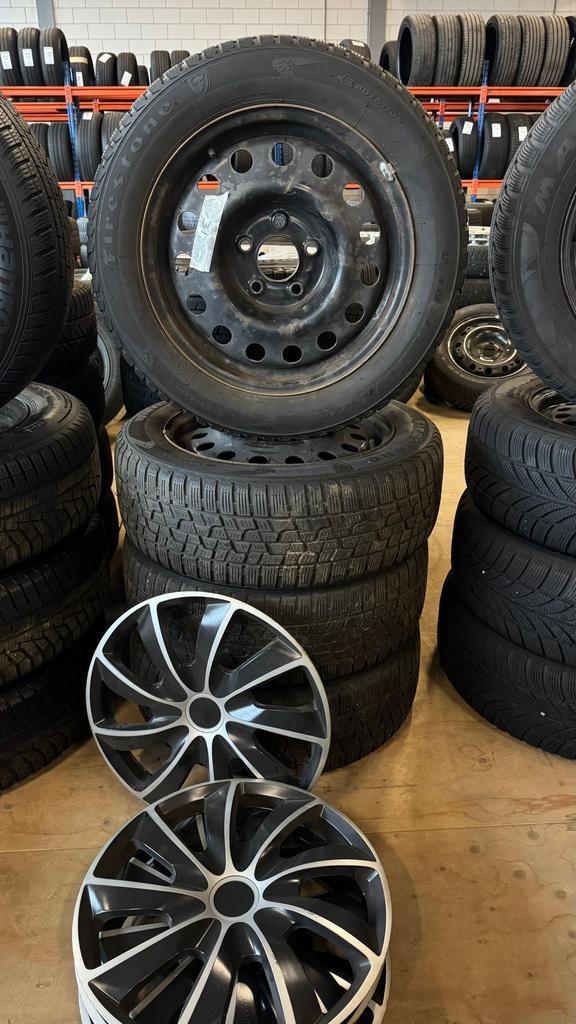 Kia Ceed Winterbanden van Firestone met velgenset, Auto-onderdelen, Banden en Velgen, Banden en Velgen, Winterbanden, 16 inch