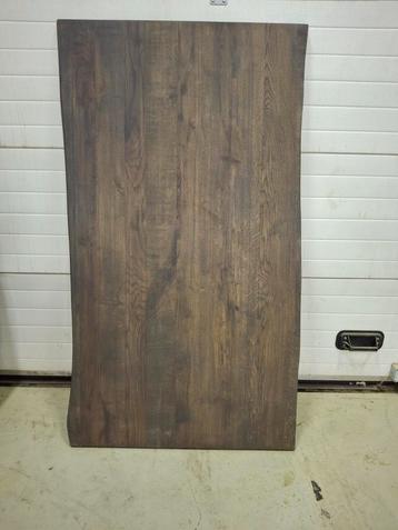 Massief eiken boomstamblad 180x100x4cm beschikbaar voor biedingen