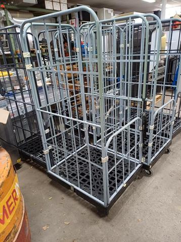 rolcontainer ,  3 heks rolcontainer , opslagcontainer beschikbaar voor biedingen