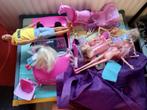 Barbies, o.a. koets, auto en ken, Ophalen of Verzenden, Gebruikt, Barbie