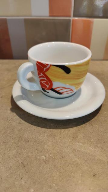 Cappuccino kop “Brazil by Oscar” –  Italiaans porselein beschikbaar voor biedingen
