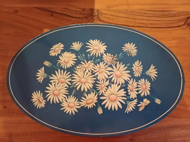 Mooi brocant blauw Blik met bloemetje margrietjes, Antiek en Kunst, Curiosa en Brocante, Verzenden