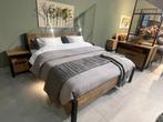 Charly 2-persoonsbed in Old Teak, Huis en Inrichting, Slaapkamer | Bedden