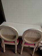 Tafel met twee stoeltjes, Kinderen en Baby's, Kinderkamer | Tafels en Stoelen, Ophalen of Verzenden, Gebruikt, Tafel(s) en Stoel(en)