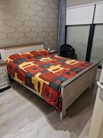 Tweepersoonsbed 140200, Huis en Inrichting, Tweepersoons, Zo goed als nieuw, 200 cm, Hout