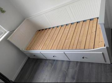 Ikea hemnes bedbank
Slaapbank
 beschikbaar voor biedingen