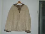 jas mt 44 beige  afgewerkt met panter? motief, Kleding | Dames, Jassen | Zomer, Ophalen of Verzenden, Zo goed als nieuw, Maat 42/44 (L)