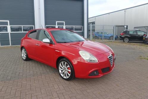 Alfa Romeo Giulietta 1.6 JTDm Progression ZEER NETTE AUTO, Auto's, Alfa Romeo, Bedrijf, Te koop, Giulietta, ABS, Airbags, Airconditioning