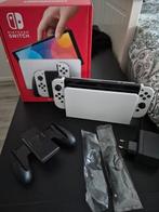 Witte nintendo switch oled, Spelcomputers en Games, Spelcomputers | Nintendo Switch, Ophalen of Verzenden, Gebruikt, Met 1 controller