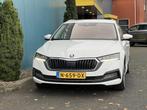 Skoda Octavia Combi 1.0 e-TSI Business Edition Plus CARPLAY|, Auto's, 65 €/maand, Stof, Gebruikt, Euro 6