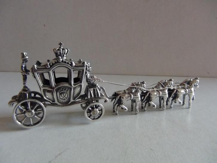 Miniatuur zilver L109A gouden koets zilveren miniaturen, Antiek en Kunst, Antiek | Goud en Zilver, Zilver, Verzenden