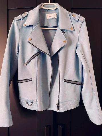 Tussenjasje. Koopje! Light jacket beschikbaar voor biedingen