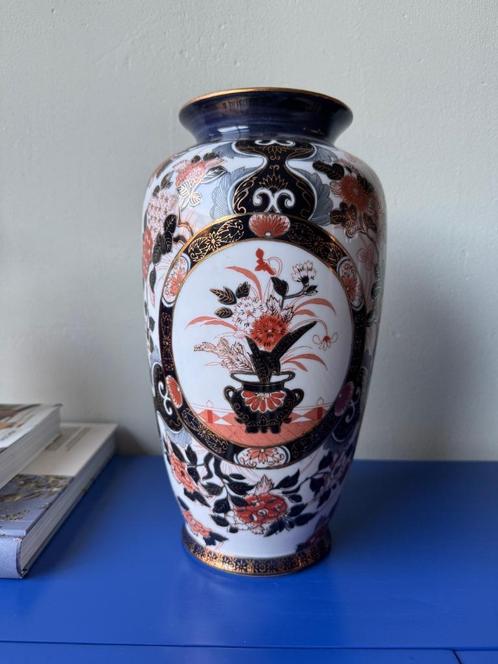 Japanse vaas Saji – Zwart, Wit, Goud en Oranje – 32 cm, Antiek en Kunst, Antiek | Vazen, Ophalen of Verzenden