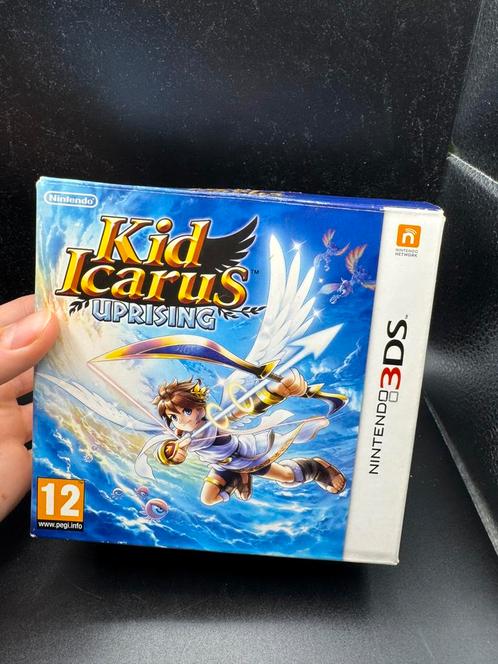 Kid icarus 3ds grote doos, Spelcomputers en Games, Games | Nintendo 2DS en 3DS, Zo goed als nieuw, 1 speler, Vanaf 3 jaar, Ophalen of Verzenden