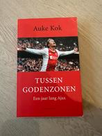 Boek ajax Auke Kok - Tussen godenzonen, Auke Kok, Ophalen of Verzenden, Zo goed als nieuw, Balsport
