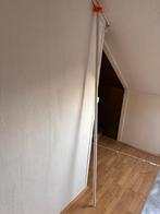 Vlaggenstok van hout + houder, Ophalen, Gebruikt