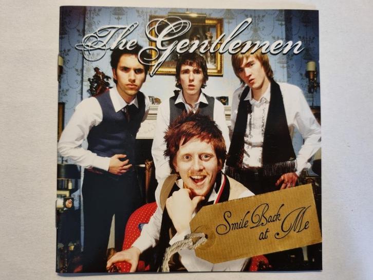 CD The Gentlemen - Smile Back At Me (2007, izgs), Cd's en Dvd's, Cd's | Rock, Zo goed als nieuw, Poprock, Ophalen of Verzenden